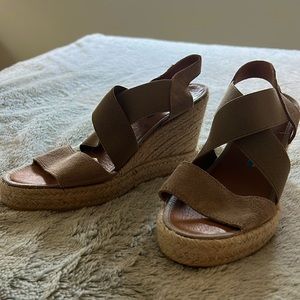 Womens Verbenas Tan Wedges